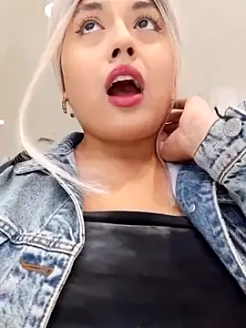 Snapshot of monicavictoria1301 chatting on 03-22-25, 07:42 monicavictoria1301 online show from 03-22-25, 07:42