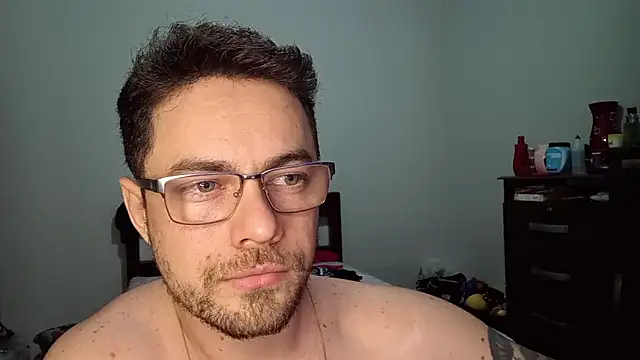 Dyllan   online show from 06-18-26, 01:50