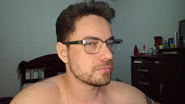 Dyllan   online show from 06-19-26, 02:05