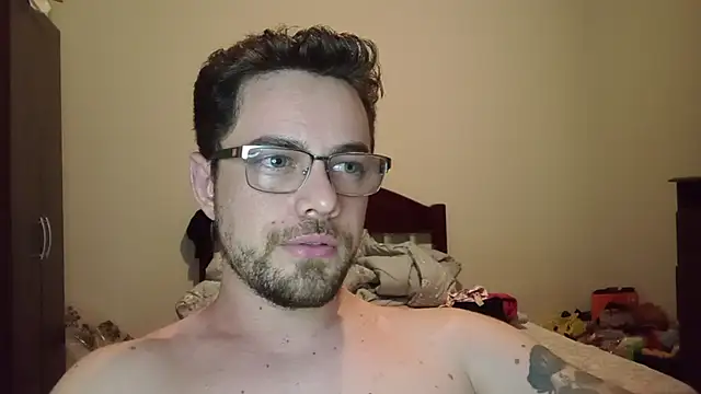 Dyllan   online show from 06-30-26, 01:50