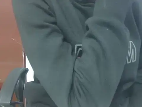 Snapshot of Amisha-Mishra chatting on 01-16-25, 05:32 Amisha-Mishra online show from 01-16-25, 05:32