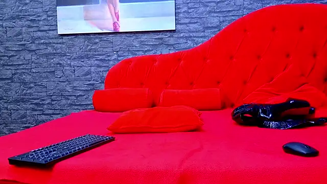 SelenaNoir online show from 09-10-25, 04:45