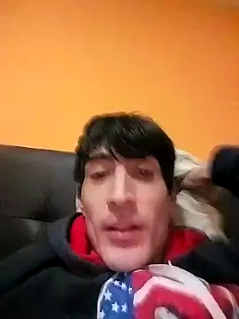 Snapshot of moutt99 chatting on 01-14-25, 02:11 moutt99 online show from 01-14-25, 02:11