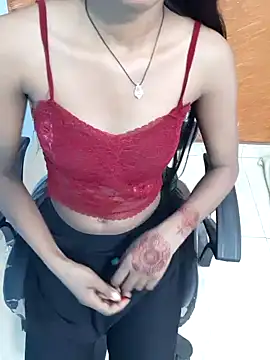 Snapshot of Divya-2007 chatting on 01-26-25, 05:55 Divya-2007 online show from 01-26-25, 05:55