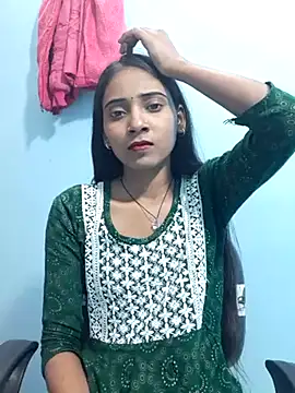 Snapshot of Divya-2007 chatting on 02-13-25, 07:13 Divya-2007 online show from 02-13-25, 07:13