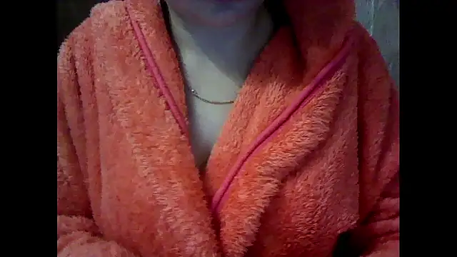 Snapshot of Allie_Janet chatting on 10-14-25, 02:45 Allie Janet online show from 10-14-25, 02:45