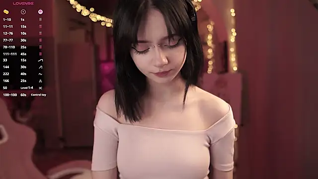 Snapshot of miuri_miy chatting on 02-27-26, 07:36 miuri miy online show from 02-27-26, 07:36