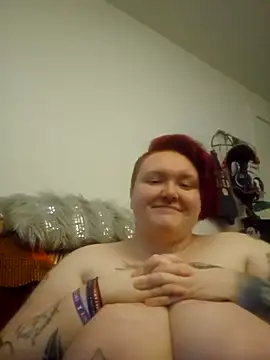 CorgiGodez98 online show from 12-05-25, 06:48