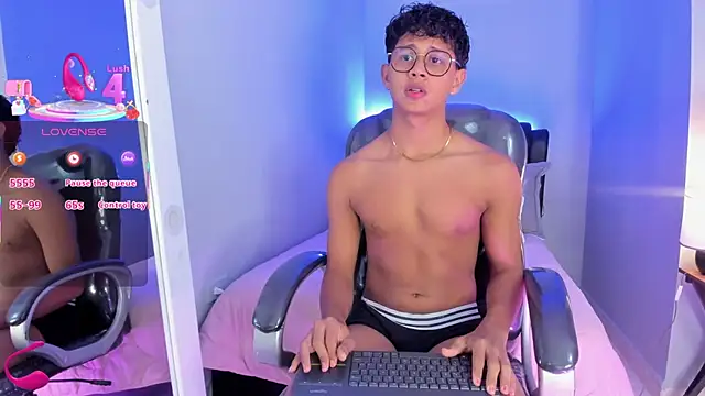 Dawn16  online show from 11-30-25, 01:59