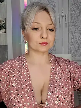 Snapshot of Anesteishen chatting on 01-26-25, 09:18 Anesteishen online show from 01-26-25, 09:18