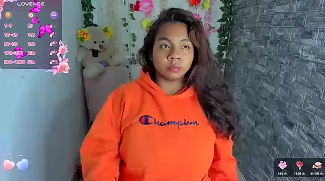 Snapshot of naty_jhonsom_ chatting on 03-07-25, 06:24 naty jhonsom online show from 03-07-25, 06:24