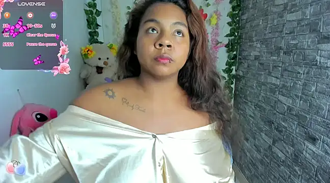 Snapshot of naty_jhonsom_ chatting on 03-09-25, 05:44 naty jhonsom online show from 03-09-25, 05:44