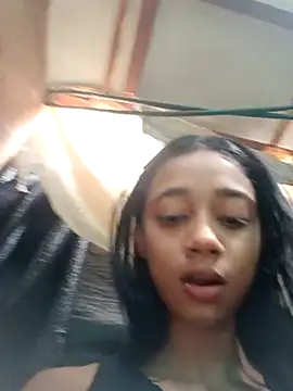 Zoe Sweett18 online show from 03-06-25, 12:30