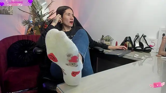 VioletParkker online show from 02-18-25, 02:38