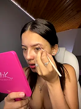 Sofia18 pinkk online show from 11-25-25, 08:53