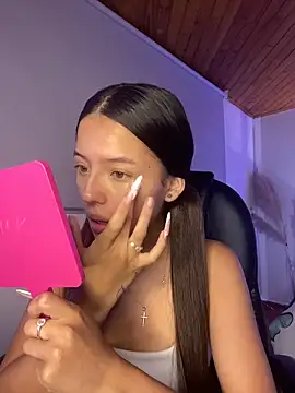 Sofia18 pinkk online show from 04-05-26, 01:58