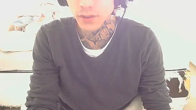 Snapshot of smokingink chatting on 07-23-26, 03:10 smokingink online show from 07-23-26, 03:10