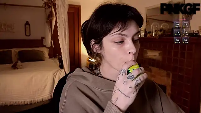 bunnierotten online show from 02-04-25, 06:06