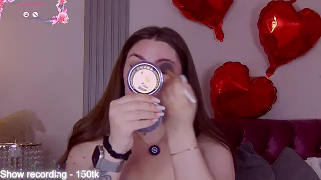 KiraBarlows online show from 04-09-26, 08:14