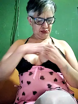 ilonna2025 online show from 11-09-25, 11:36