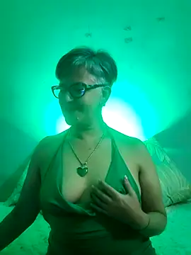 ilonna2025 online show from 03-14-26, 09:37