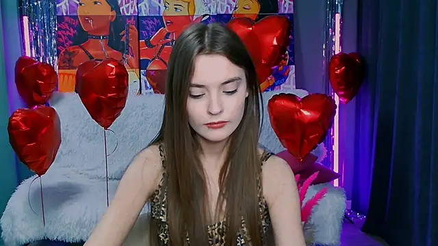 Snapshot of RayWillliams chatting on 03-11-25, 08:31 RayWillliams online show from 03-11-25, 08:31