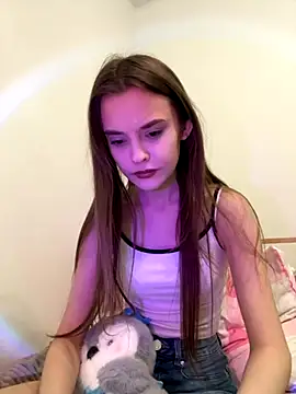 Snapshot of RayWillliams chatting on 11-16-25, 09:42 RayWillliams online show from 11-16-25, 09:42