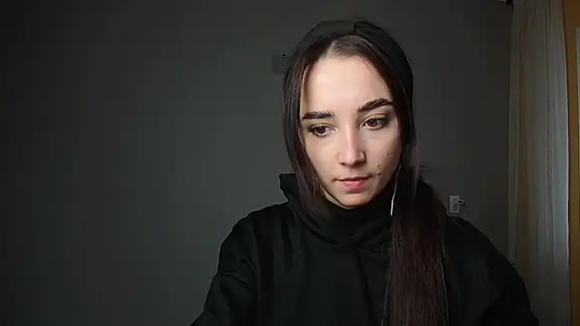 Eva Gloryy online show from 02-15-25, 01:49