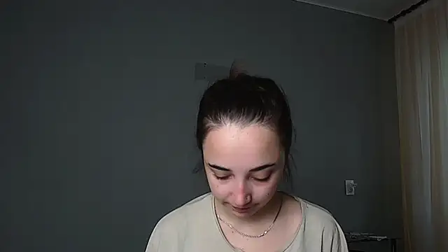 Eva Gloryy online show from 05-13-26, 10:45
