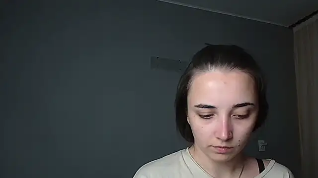 Eva Gloryy online show from 05-15-26, 10:28