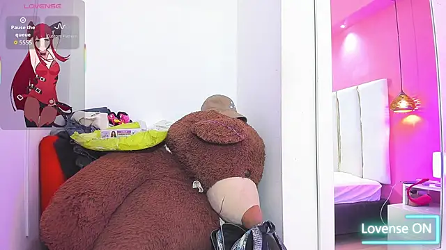 Alliison fox online show from 01-07-26, 01:13