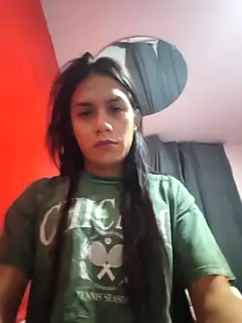 Snapshot of ROSARIOBELLA13 chatting on 06-29-26, 11:49 ROSARIOBELLA13 online show from 06-29-26, 11:49