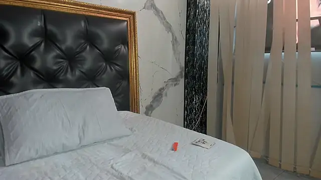 DalayMoore online show from 02-10-26, 08:24