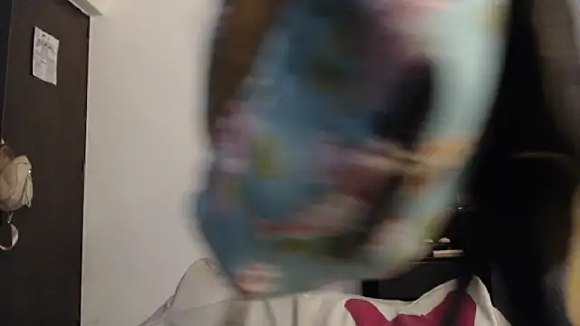 Snapshot of Elsa-bad chatting on 03-14-25, 10:27 Elsa-bad online show from 03-14-25, 10:27