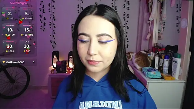  codeline online show from 12-03-25, 05:37