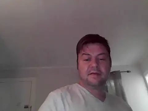 Snapshot of yourcourage1 chatting on 09-26-25, 04:05 yourcourage1 online show from 09-26-25, 04:05