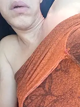 cinthiadelacastro online show from 10-30-25, 01:56