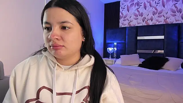 Snapshot of ValeriaOrtega chatting on 10-01-25, 11:16 ValeriaOrtega online show from 10-01-25, 11:16