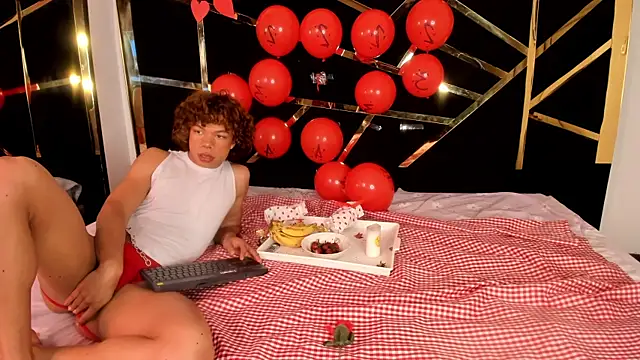 Snapshot of DanteAndKyle chatting on 02-16-25, 11:16 DanteAndKyle online show from 02-16-25, 11:16