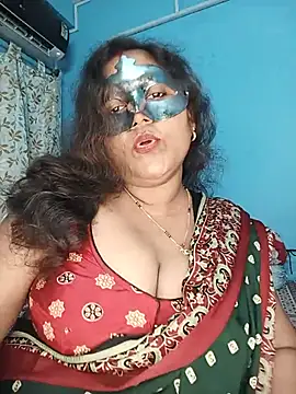 Snapshot of hevensex143 chatting on 07-31-26, 07:13 hevensex143 online show from 07-31-26, 07:13