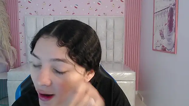 shalon diaz s online show from 12-05-25, 01:20