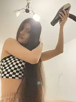 Snapshot of hdhehrv chatting on 01-30-25, 06:00 hdhehrv online show from 01-30-25, 06:00