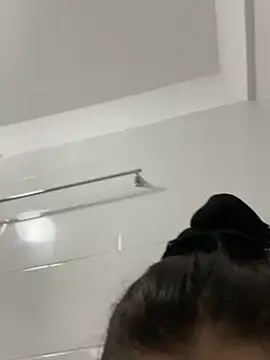 Snapshot of hdhehrv chatting on 01-31-25, 04:48 hdhehrv online show from 01-31-25, 04:48