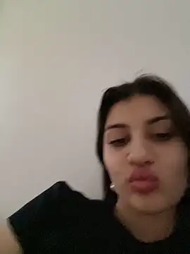 Snapshot of hdhehrv chatting on 03-02-25, 02:21 hdhehrv online show from 03-02-25, 02:21