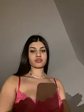 Snapshot of hdhehrv chatting on 03-10-25, 01:12 hdhehrv online show from 03-10-25, 01:12