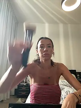 Snapshot of SexySophiaax chatting on 02-28-26, 11:44 SexySophiaax online show from 02-28-26, 11:44