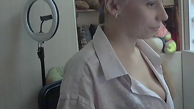 xMilagrosxs online show from 03-22-26, 03:26