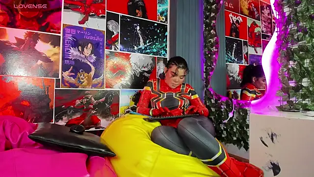 Zoe Cheshire online show from 02-03-25, 12:04