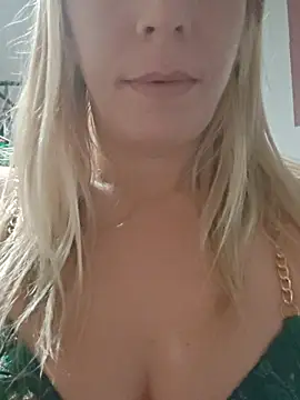 SweetyNinaOff1 online show from 10-15-25, 12:22