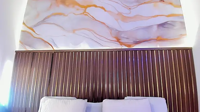 elevensky online show from 12-20-25, 09:33